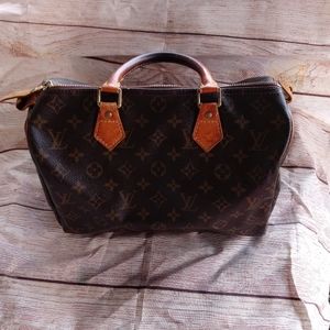 Louis Vuitton Speedy 30